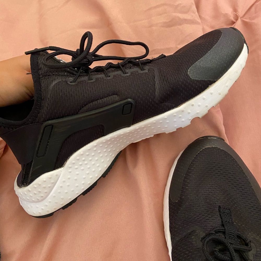 Women’s Black and White Huarache Nikes